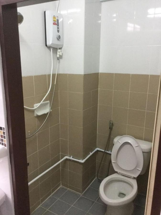 Ze Residence Ram Intra Bangkok Extérieur photo