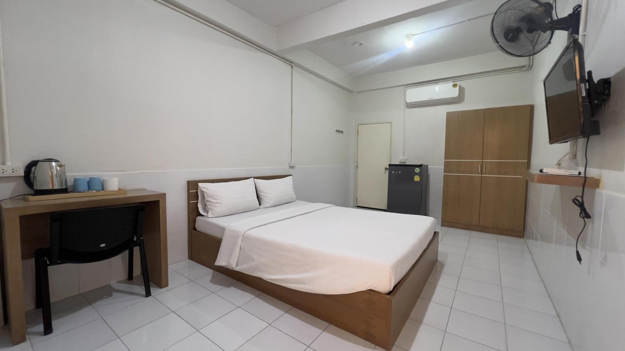 Ze Residence Ram Intra Bangkok Extérieur photo