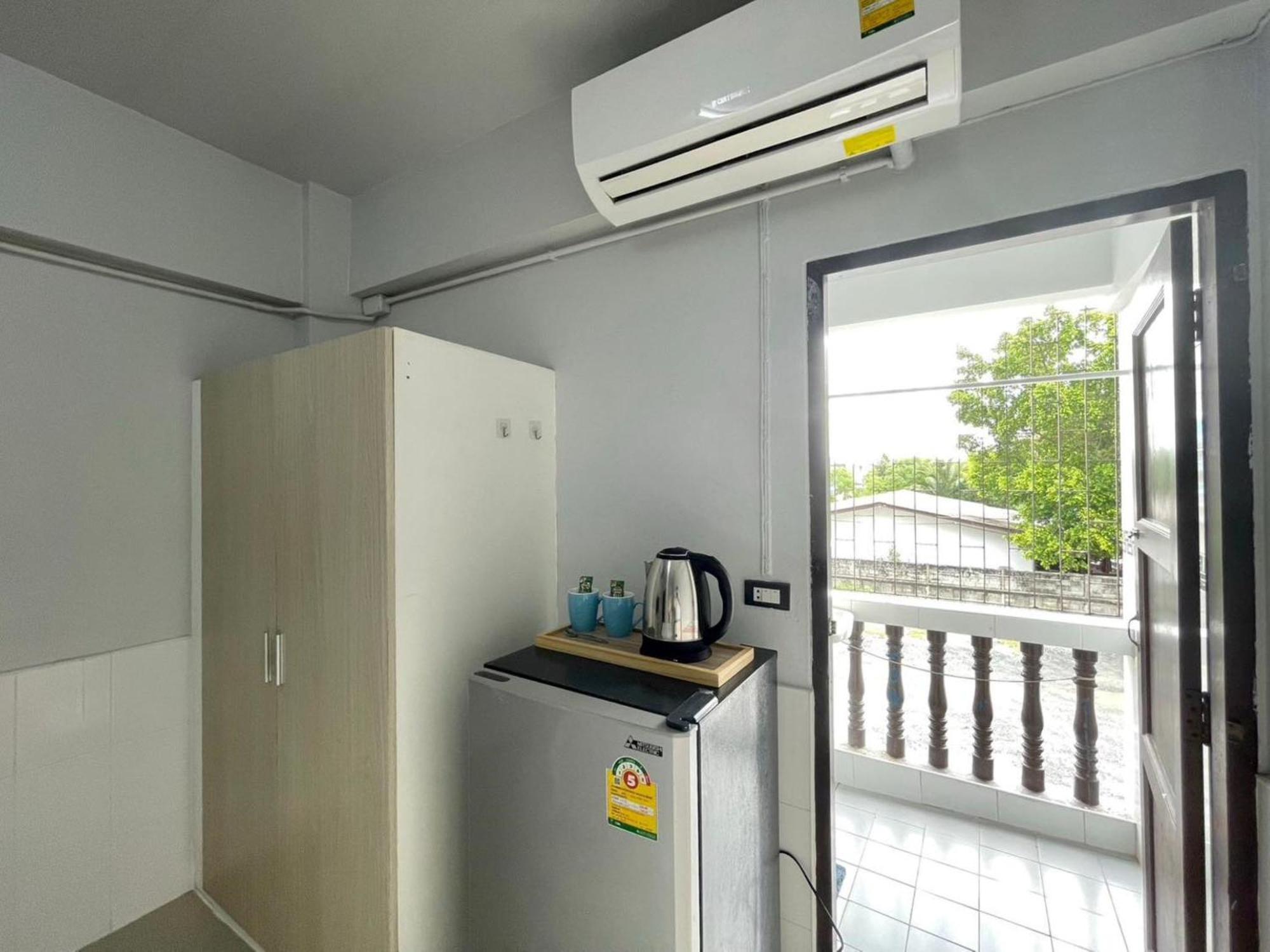 Ze Residence Ram Intra Bangkok Extérieur photo